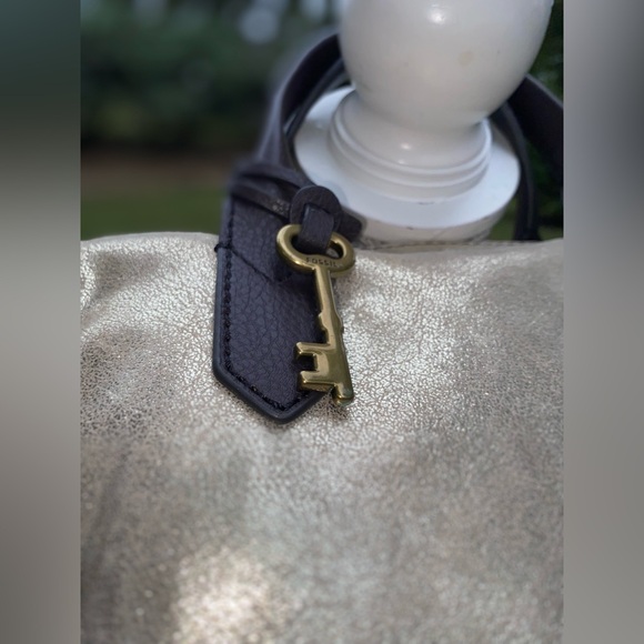 Fossil Rachel Satchel (missing strap) - Picture 12 of 15